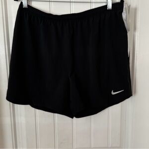 Mens Nike Dry fit  Shorts L